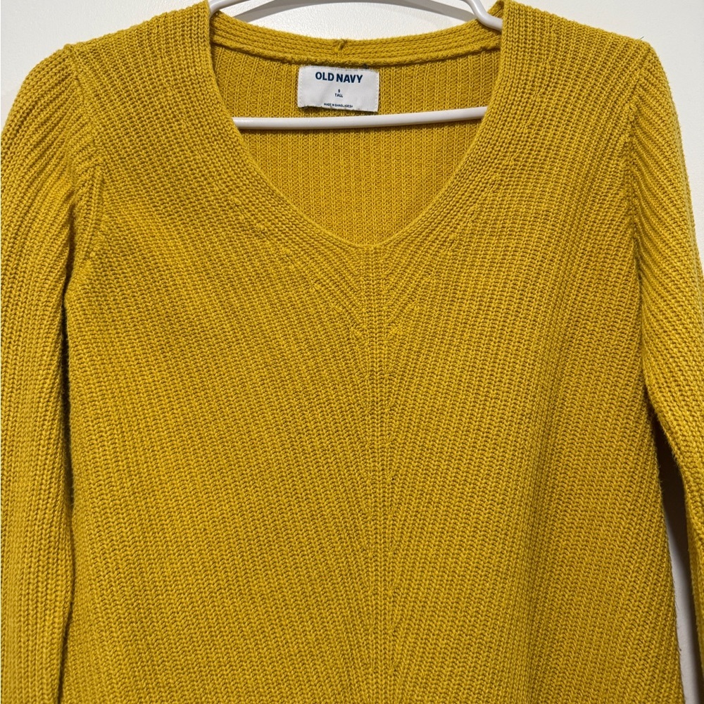 Old Navy mustard yellow sweater‎ - Picture 4 of 5